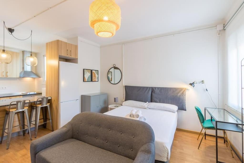 Bebarceloner Sant Andreu Apartments - Studio Exterior photo